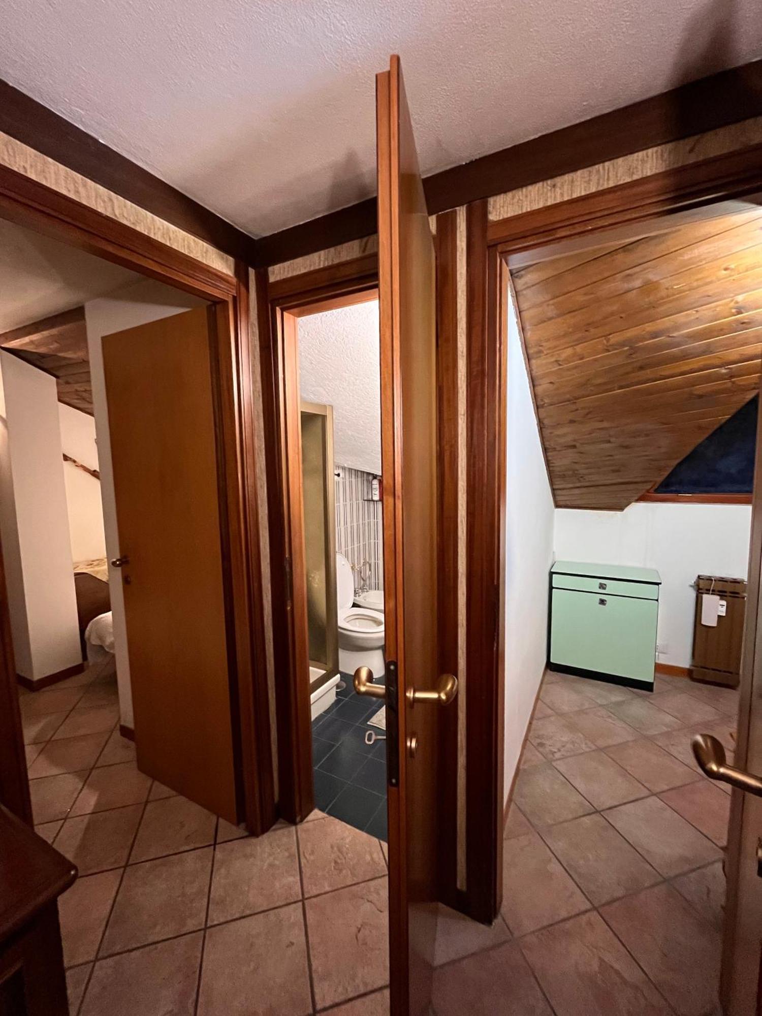 Stella Del Cervino, Ski In & Ski Out, With Garage Breuil-Cervinia Bagian luar foto
